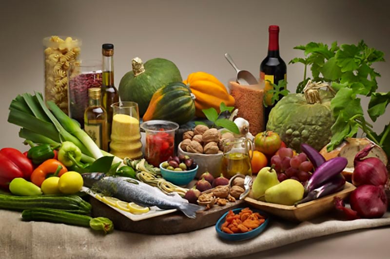 Una dieta sana y equilibrada, a veces, es la mejor cura en los trastornos de alimentación.