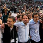 Pablo Iglesias y su equipo, durante la asamblea en la que salió elegido secretario general de Podemos. Pablo Iglesias y su equipo, durante la asamblea en la que salió elegido secretario general de Podemos.