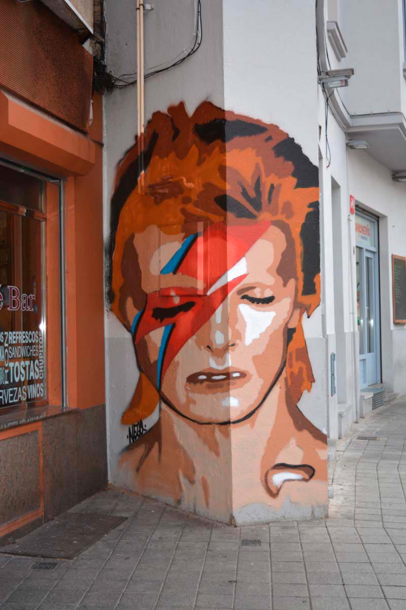 Mural de David Bowie