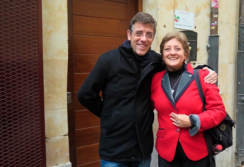 Jero Hernánderz y Paz Herrera, ambos concursantes de Saber y Ganar y Pasapalabra.