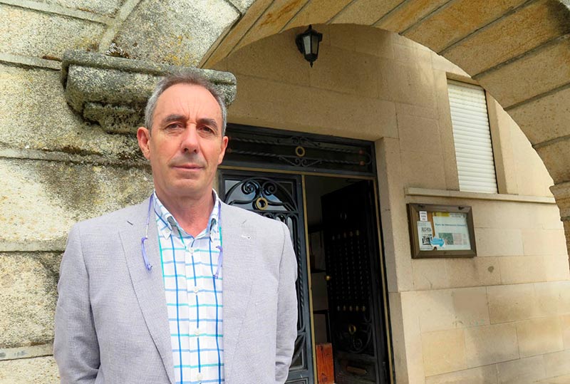 Manuel Domínguez, alcalde de Vilvestre.