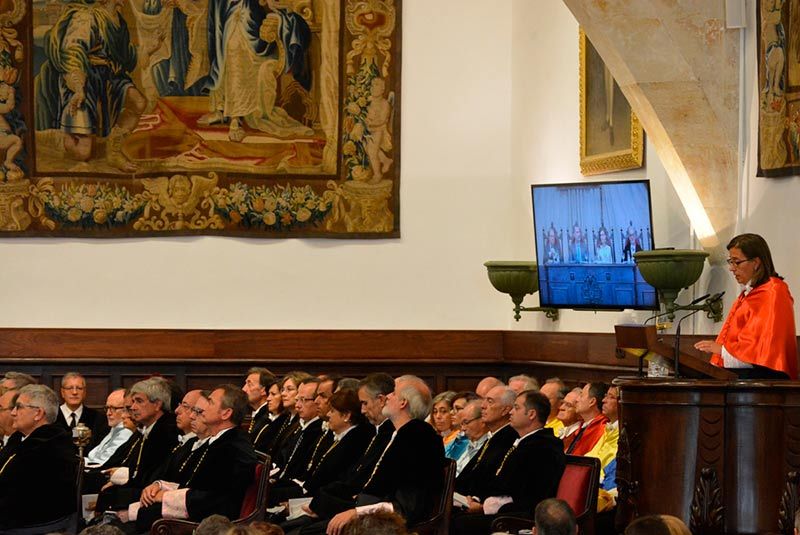 Paraninfo lección primera.