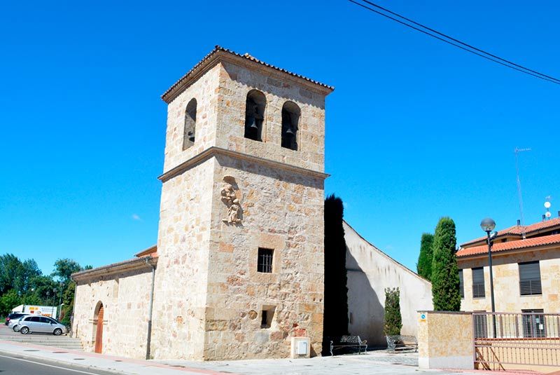 La Iglesia Vieja de Tejares se podría convertir en un centro de recepción de peregrinos del Camino de Santiago.