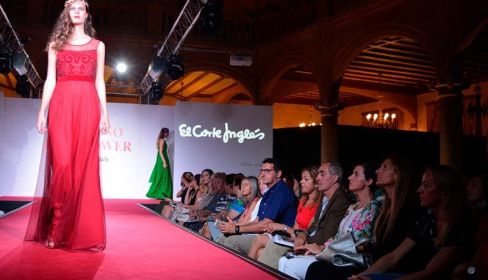 El Corte Inglés presenta en el Casino de Salamanca la colección Otoño - Invierno de esta año.