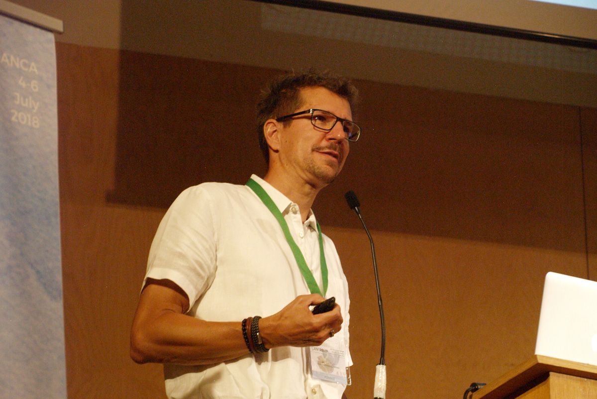 Arp Schnittger ofreció la conferencia inaugural de la XIV Reunión de Biología Molecular de Plantas.