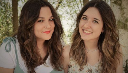 Maara Wynter y Niar Pyx presentan su poemario 'Antes de declararnos en ruina' el sábado 27 a las 11.30 horas en el café Manolita. 