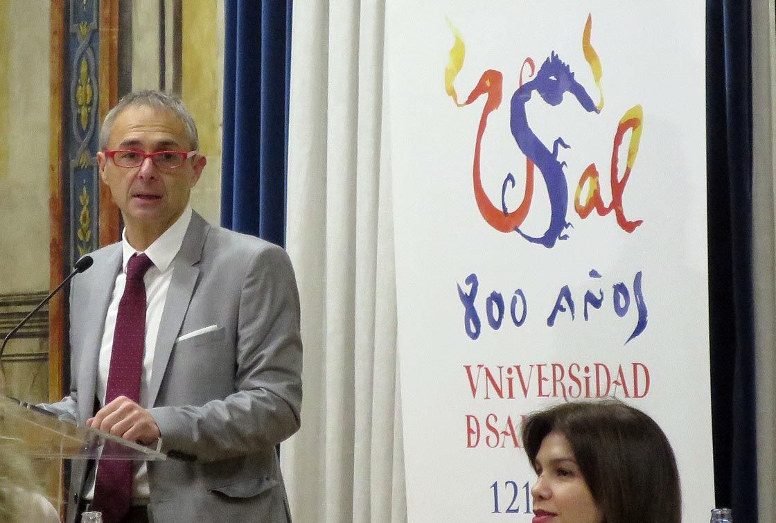 El rector, en un acto institucional.