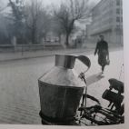 La bicicleta del Lechero. Fotografía de José Núñez Larraz, del libro. Salamanca, paisaje interior.