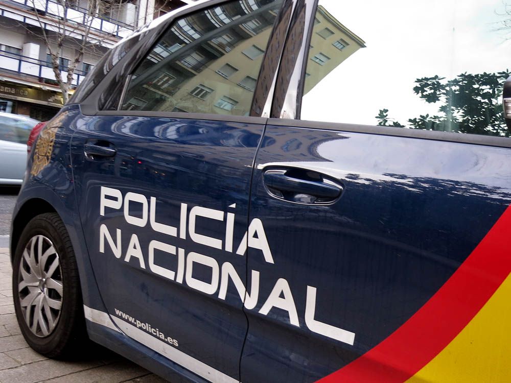 Un vehículo oficial de la Policía Nacional. (Archivo)