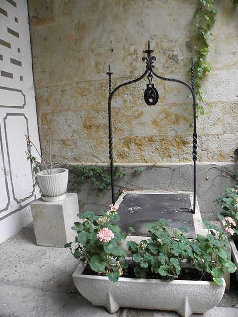 Pozo en la Cámara de Comercio (Salamanca).