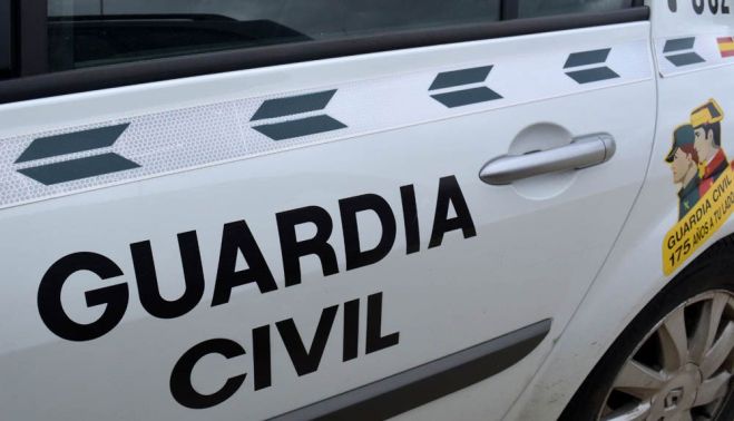 Un coche de la Guardia Civil. (Archivo) Un coche de la Guardia Civil. (Archivo)