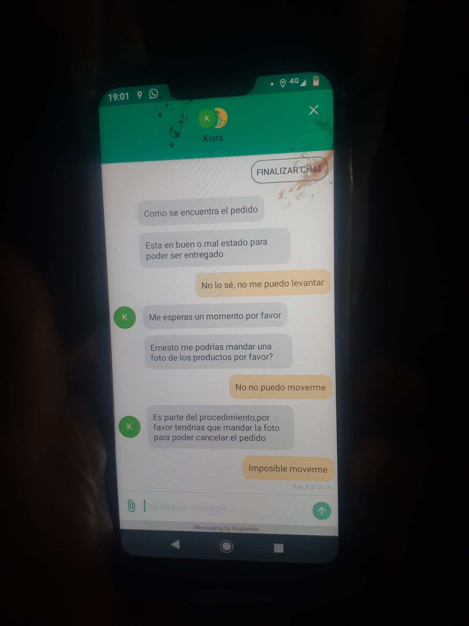 Conversación entre el accidentado y Glovo.