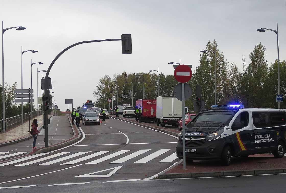Un control del cierre perimetral de Salamanca.