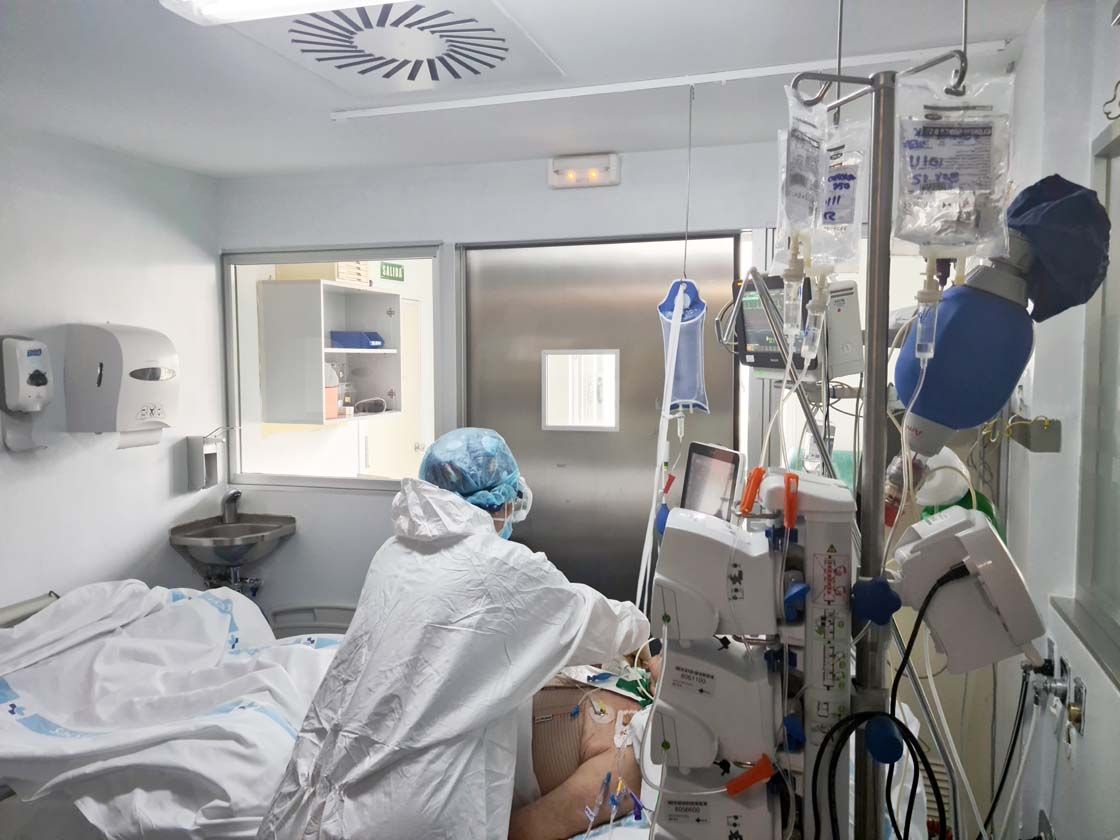 La UCI del Hospital Clínico de Salamanca, en noviembre. ARCHIVO. 