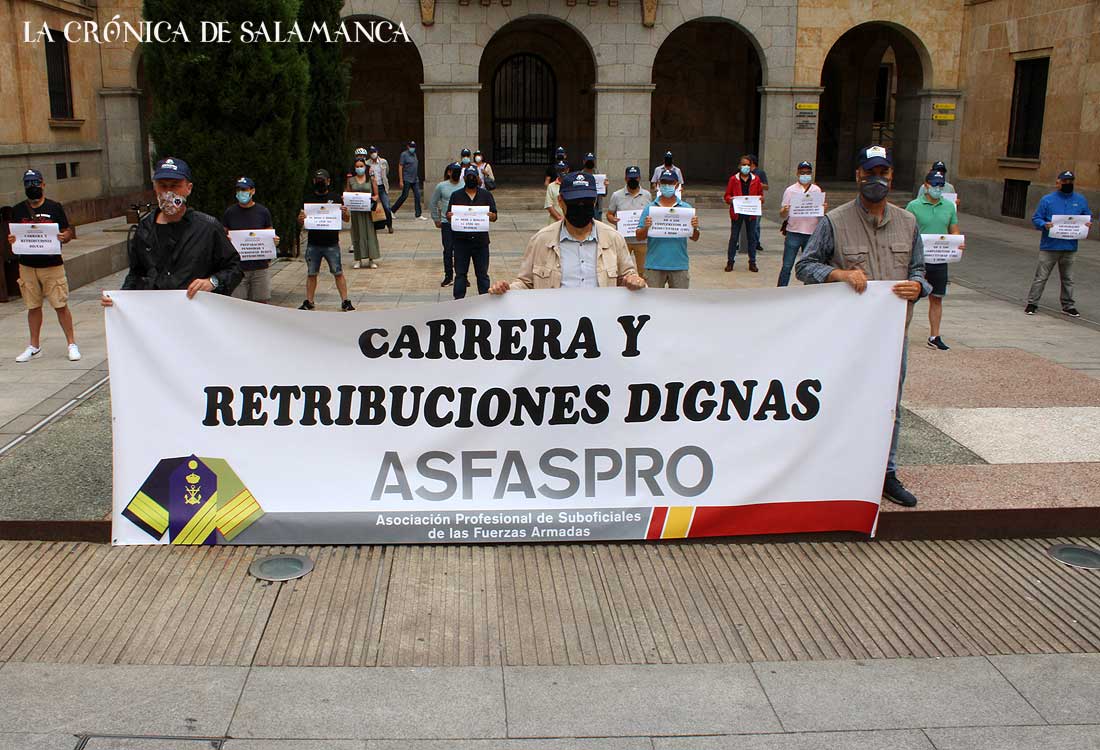 Protesta Militares