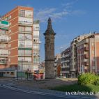 El Rollo, en la glorieta del Alto del Rollo. Fotografía. Luna Martín. 