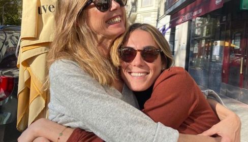 Eva Zaldívar y su hija Andrea Navarro. Foto. Instagram.