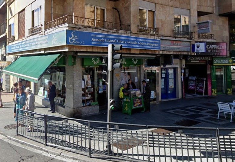 El despacho de loterías de la Puerta de Zamora.