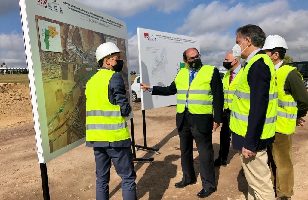 La presentación del proyecto para urbanizar Peña Alta, donde se construirá el Puerto Seco.