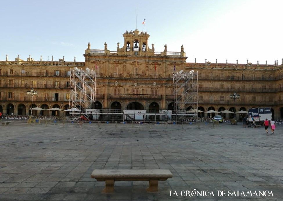 El montaje del escenario.