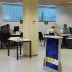 Atención presencial en una oficina del SEPE (Seguridad Social)