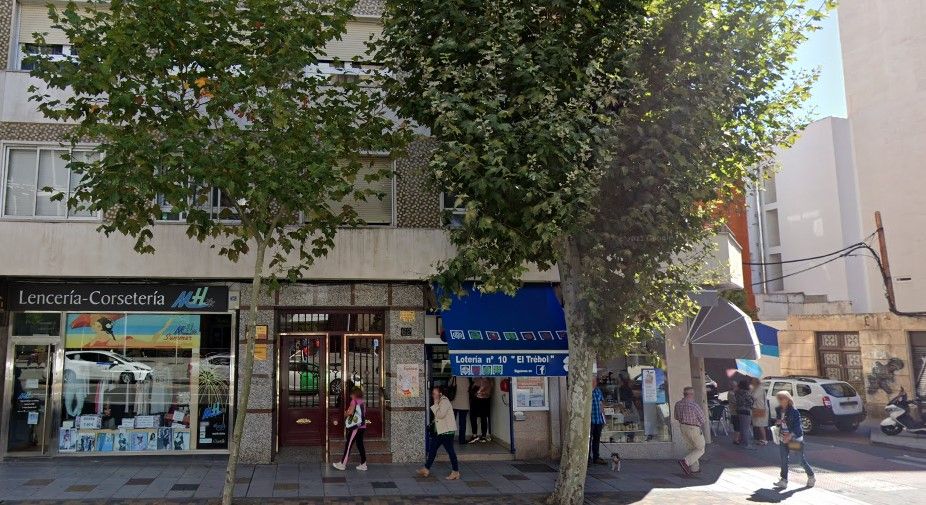 La administración de lotería donde se vendió el número premiado.