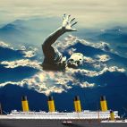 Montaje de un gigante entre nubes y el Titanic. Pixabay.