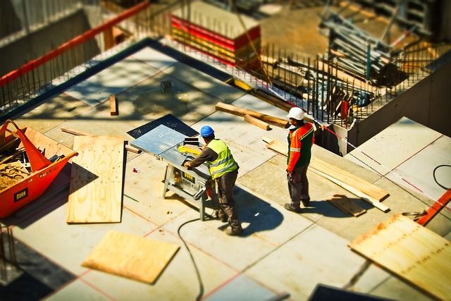 Trabajadores de la construcción. Fotografía. Michael Gaida.