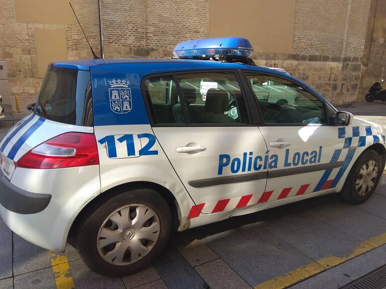 Una patrulla de la Policía Local de Palencia.(Archivo)