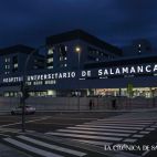 hospital universitario salamanca noche.