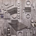 Relieve que se encuentra en un edificio de la calle Zamora, obra del artista zamorano Luis Quico. 
