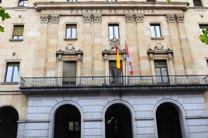 La fachada del Palacio de Justicia.