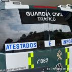 Un vehículo de la Guardia Civil de Tráfico. (Archivo)
