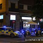 La Policía junto al local. (ARCHIVO)