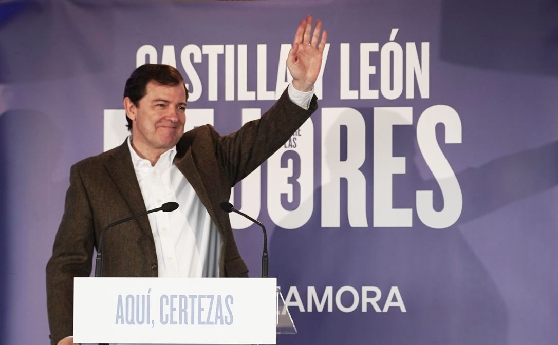 Mañueco, en un acto de campaña en Toro, este lunes. (Ical)