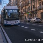 Autobús por las calles de Salamanca. Fotografía. Pablo de la Peña. Autobús por las calles de Salamanca. Fotografía. Pablo de la Peña.