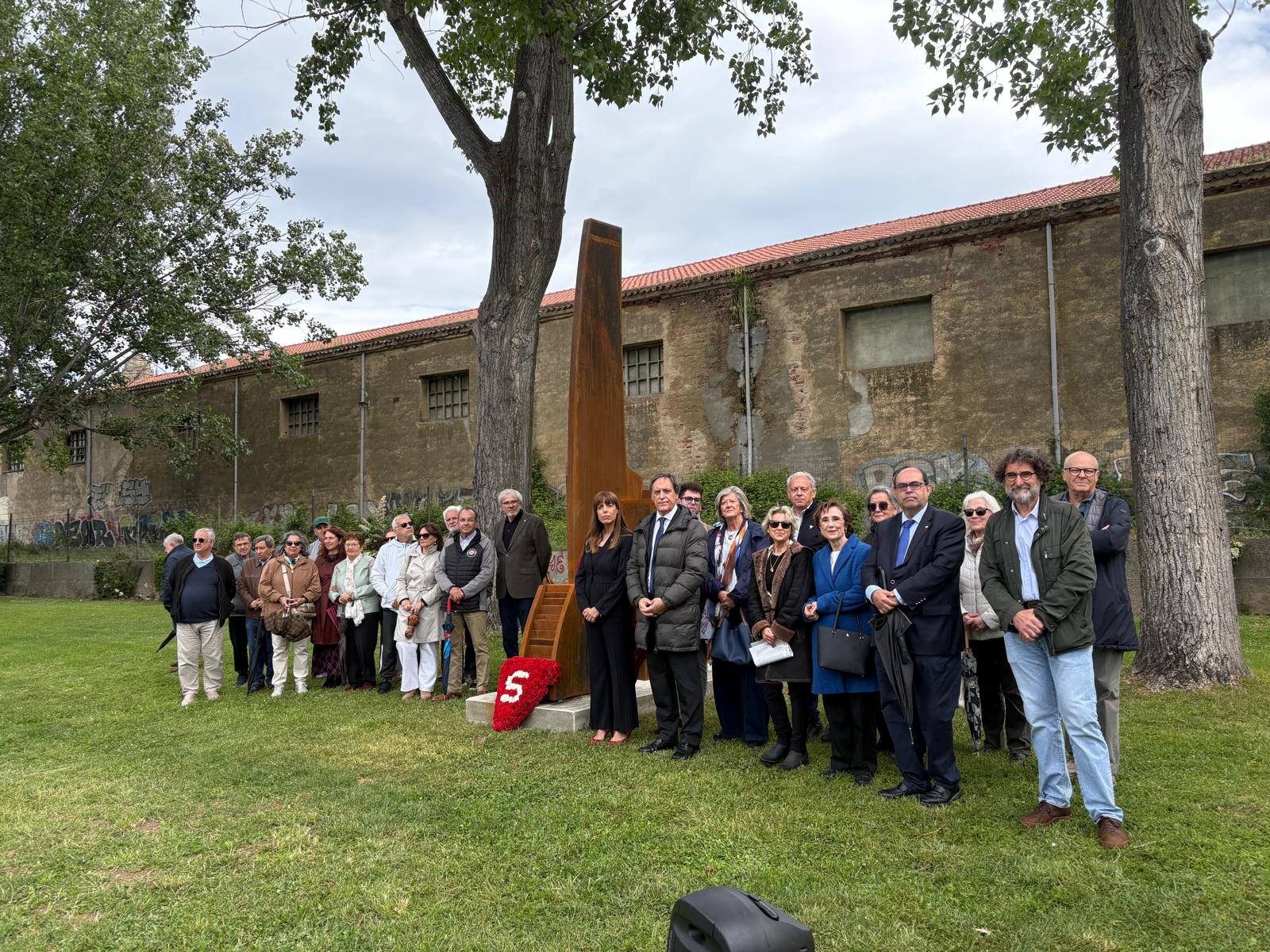 Inauguración de una escultura en recuerdo de los salmantinos deportados a los campos de concentración.