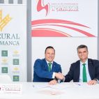 Cerrado el acuerdo de Caja Rural y la Asociación de Empresarios Hosteleros para impulsar el sector. 