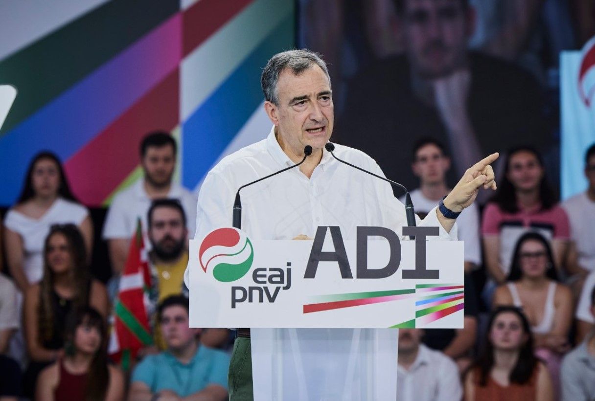 Aitor Esteban, este domingo, en Durango. (PNV) Aitor Esteban, este domingo, en Durango. (PNV)