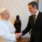 Pedro Sánchez, este miércoles, con el Papa León XIV. (Moncloa) Pedro Sánchez, este miércoles, con el Papa León XIV. (Moncloa)