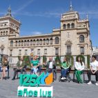 Jesús Julio Carnero,  Laura Gil, Miguel Calvo, Marta Fernández, Lydia Valentín, y Elías Rubio en Valladolid. 