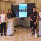 Almudena Parres, José Esteban Blanco, David Lorbada, Guillermo Manzano y Nahia Sánchez-Marín durante la presentación de la cuarta edición del Torneo de tenis IBP. 