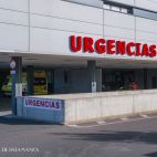 Ambulancias en urgencias del hospital de Salamanca. Fotografía. Pablo de la Peña. (ARCHIVO) 