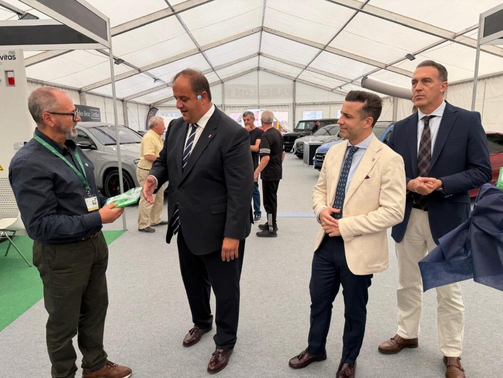 Roberto Martín, alcalde Guijuelo, en la clausura de la FIC.