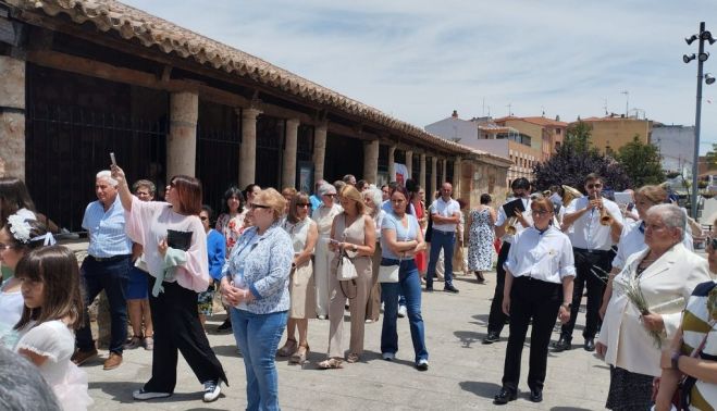 Misa y procesión del Corpus en Carbajosa