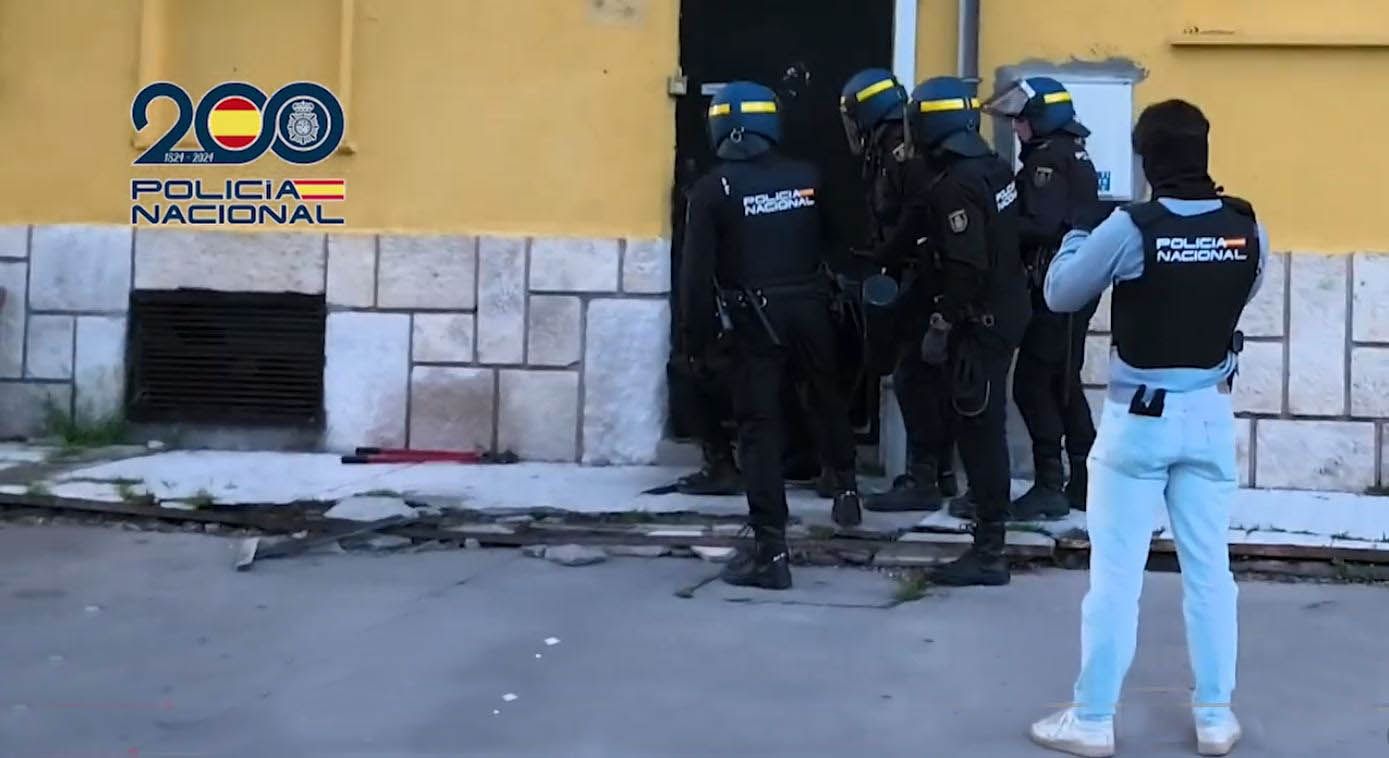 La Policía Nacional desarticula una organización criminal dedicada a la explotación de mujeres vulnerables.