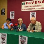 Miembros de la Plataforma de Salamanca para la Defensa de la Sanidad Pública, este jueves.