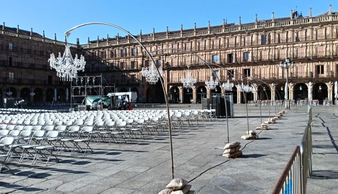La Plaza Mayor decorada como si fuera un salón. La Plaza Mayor decorada como si fuera un salón.