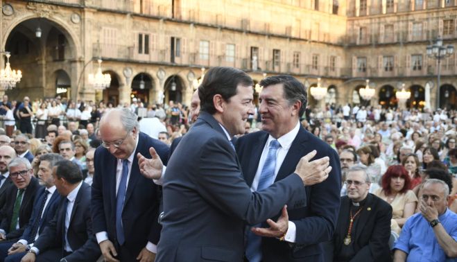 Ceremonia de entrega de las Medallas de Oro de la ciudad. Fotografía. Pablo de la Peña.(16) Ceremonia de entrega de las Medallas de Oro de la ciudad. Fotografía. Pablo de la Peña.(16)