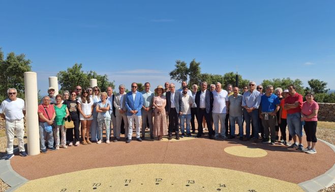 Inauguración del Mirador de El Maíllo. Inauguración del Mirador de El Maíllo.